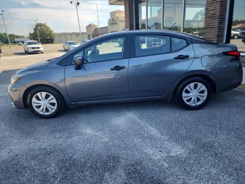 2024 Nissan Versa 1.6 S