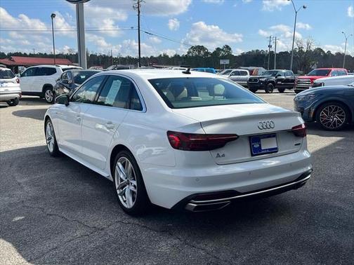 2023 Audi A4 45 S line Premium Plus