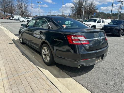 2014 Ford Taurus SEL