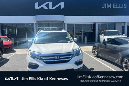 White Diamond Pearl 2017 Honda Pilot Elite