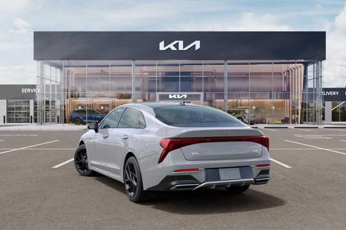 2026 Kia K5 GT-Line