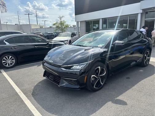 Aurora Black Pearl 2024 Kia EV6 GT-Line