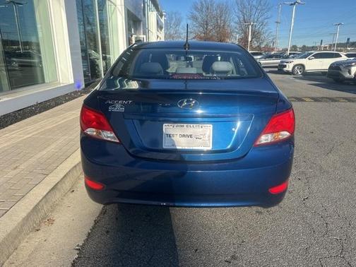 2016 Hyundai Accent SE