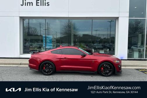 2021 Ford Shelby GT500 Base