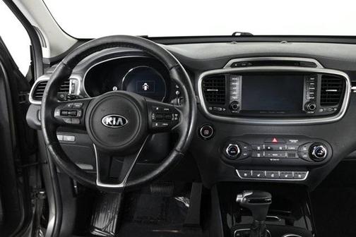 2017 Kia Sorento SX