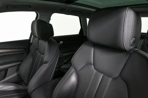 2023 Audi Q5 e 55 S line quattro Premium