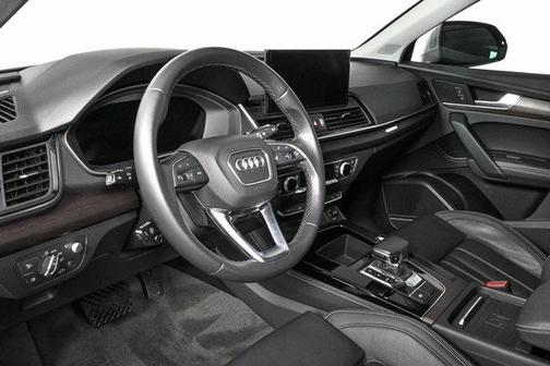 2023 Audi Q5 e 55 S line quattro Premium