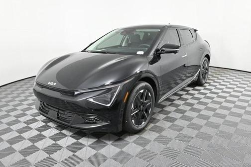 2025 Kia EV6 Wind