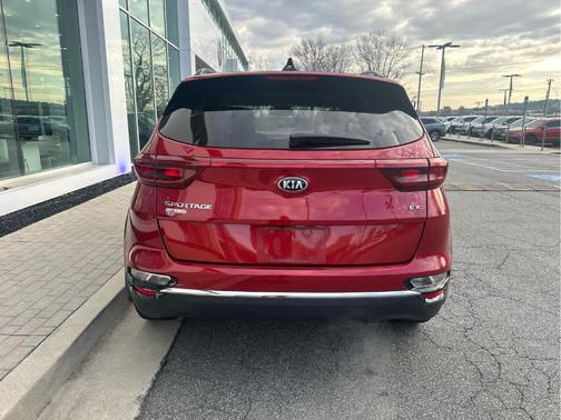 2021 Kia Sportage EX