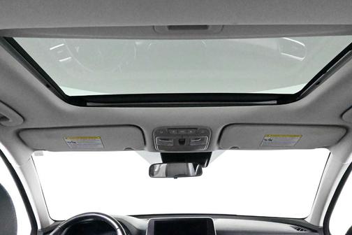 Everlasting Silver 2022 Kia Telluride S