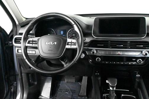 Everlasting Silver 2022 Kia Telluride S