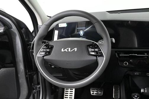 2025 Kia Niro EX Touring