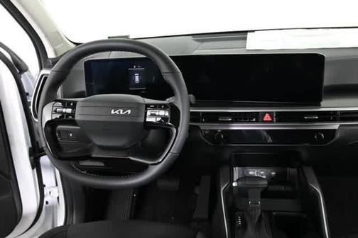 Glacial White Pearl 2026 Kia Sorento LX