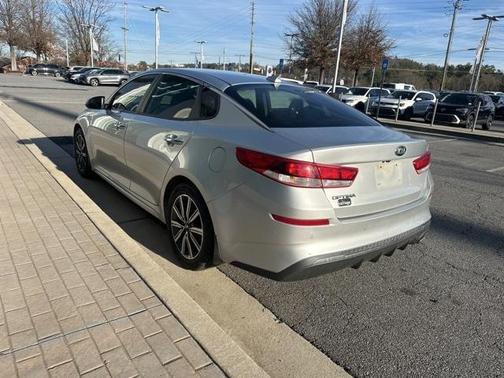 2019 Kia Optima LX