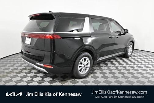 2024 Kia Carnival LX