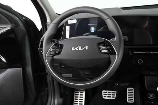 2025 Kia Niro EX Touring