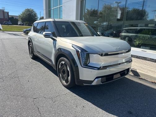 2024 Kia EV9 Land