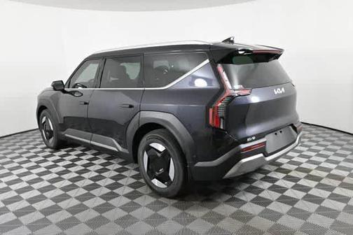 2026 Kia EV9 Wind