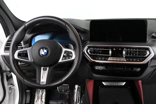 2023 BMW X4 xDrive30i
