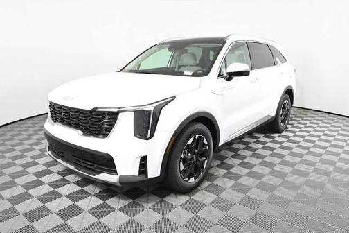 Glacial White Pearl 2026 Kia Sorento S