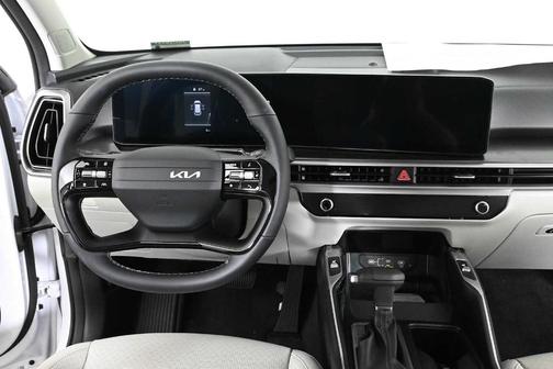 Glacial White Pearl 2026 Kia Sorento S