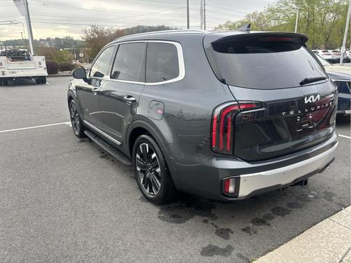Gravity Gray 2024 Kia Telluride SX