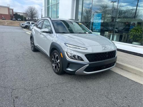 2022 Hyundai KONA Limited