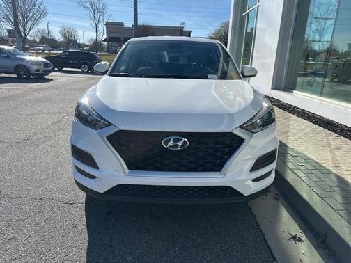 2020 Hyundai TUCSON SE