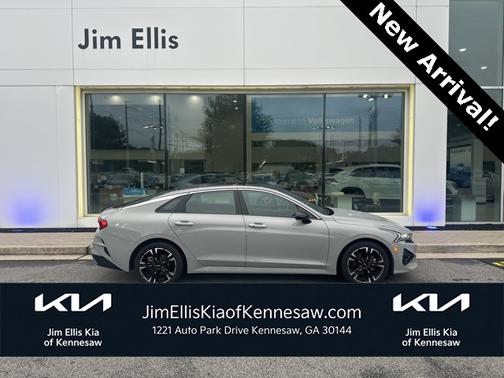 2022 Kia K5 GT-Line