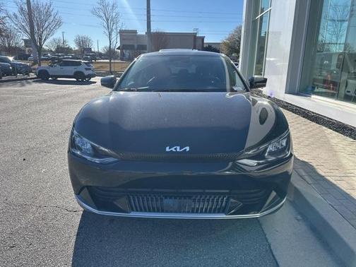 2022 Kia EV6 Wind
