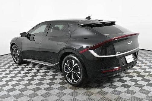 2022 Kia EV6 Wind