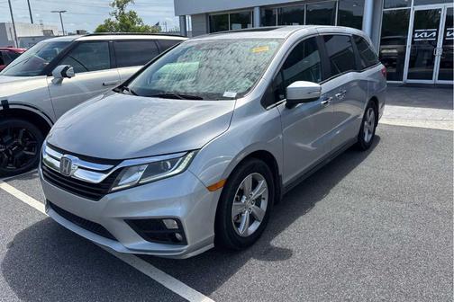 Lunar Silver Metallic 2019 Honda Odyssey EX-L w/Navigation/RES