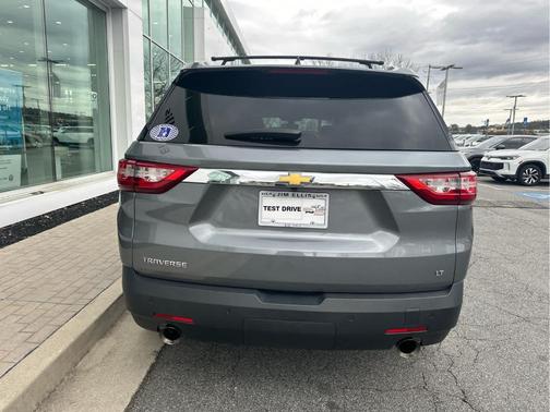 2018 Chevrolet Traverse LT Cloth