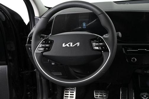 2025 Kia Niro EX Touring