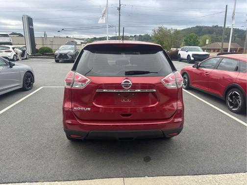 Cayenne Red 2016 Nissan Rogue S
