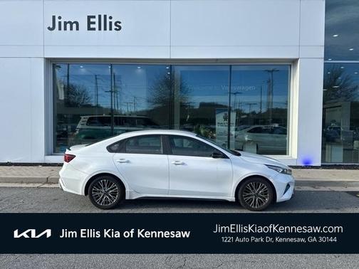 2022 Kia Forte GT-Line