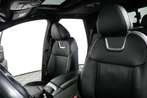 Ice White 2022 Hyundai SANTA CRUZ 2.5T Limited
