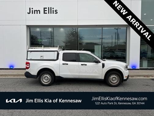 2023 Ford Maverick XL