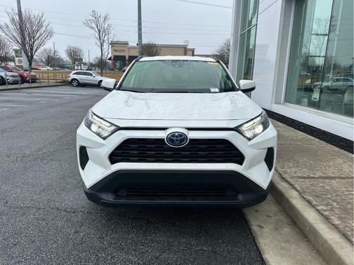 2024 Toyota RAV4 Hybrid LE