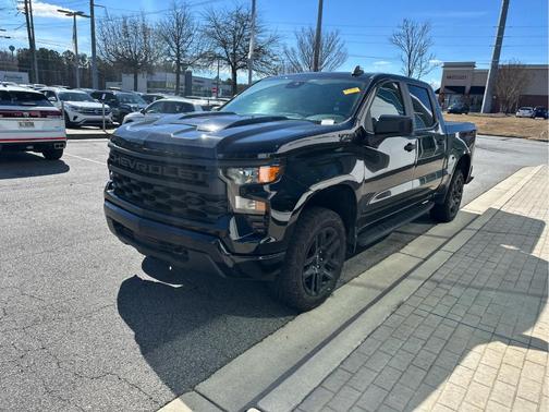 2023 Chevrolet Silverado 1500 Custom Trail Boss