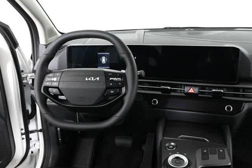 Snow White Pearl 2026 Kia Sportage Hybrid EX