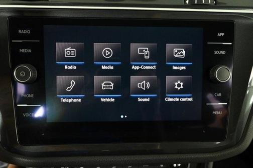 2018 Volkswagen Tiguan 2.0T SE