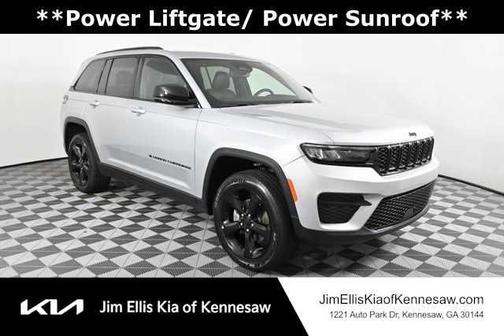 2024 Jeep Grand Cherokee Laredo