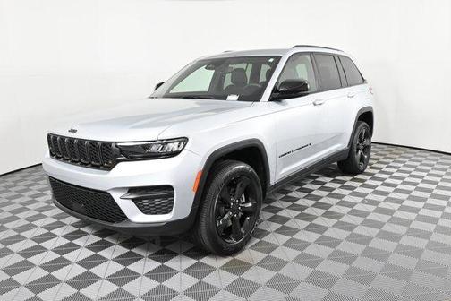 2024 Jeep Grand Cherokee Laredo