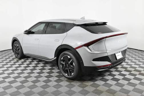 2025 Kia EV6 Wind