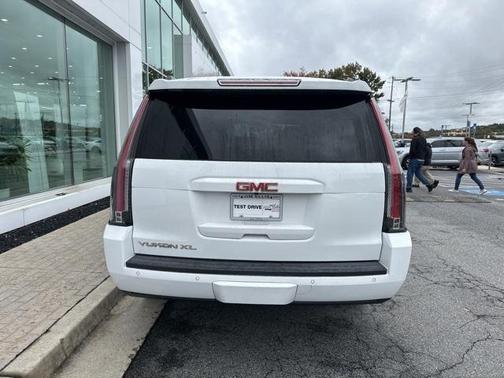 2019 GMC Yukon XL SLT