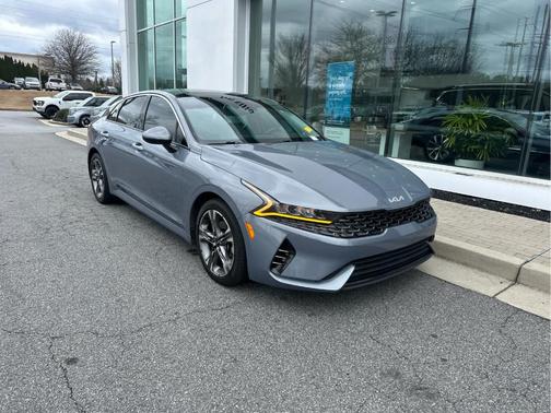 2023 Kia K5 EX