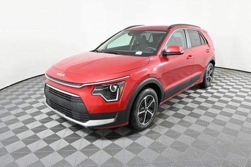 2025 Kia Niro LX