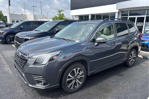 Magnetite Gray Metallic 2023 Subaru Forester Limited