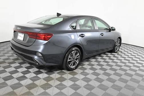 2022 Subaru Outback Touring XT